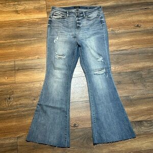 Judy Blue size 15/32 style flare.